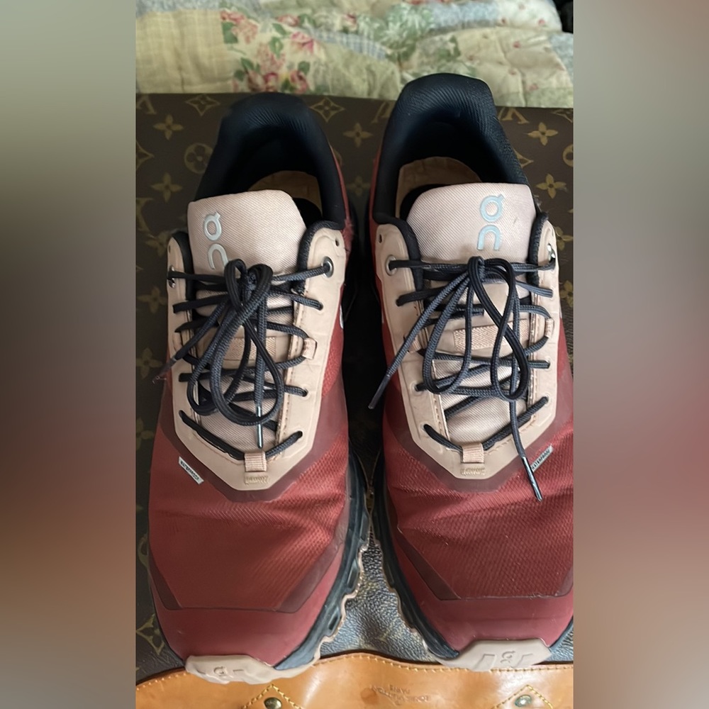 Women’s Waterproof OnCloud Shoes